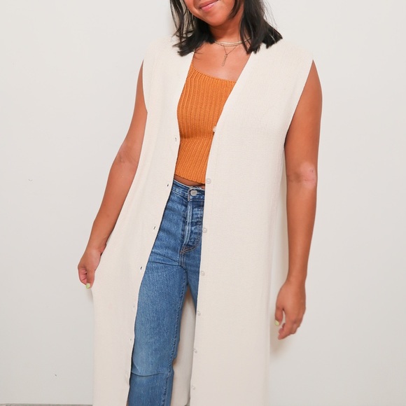 Zara Sweaters - Zara Sleeveless Cardigan